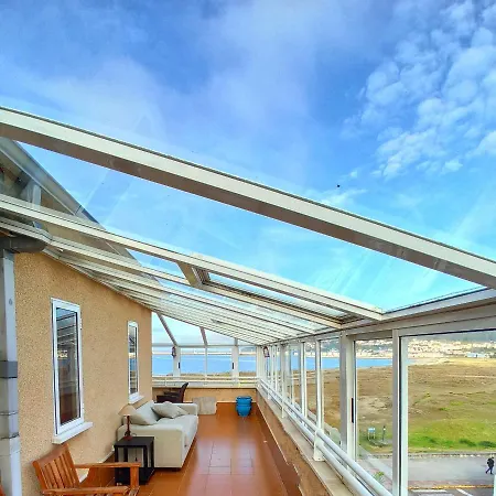 Apartamento Beach And Pool Deluxe 2 *